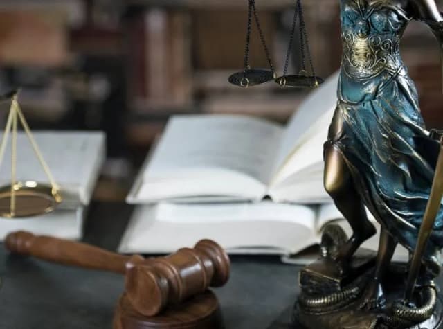 Dlaczego kredyt we frankach się opłaca? Odkryj ukryte korzyści i ryzyka Dlaczego kredyt we frankach się opłaca? Odkryj ukryte korzyści i ryzyka