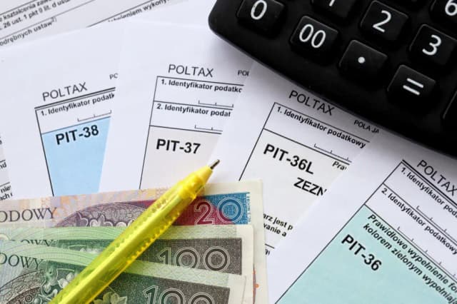 Czy będąc na krusie trzeba się rozliczać? Sprawdź swoje obowiązki podatkowe Czy będąc na krusie trzeba się rozliczać? Sprawdź swoje obowiązki podatkowe