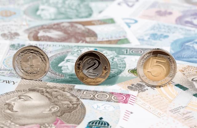 500 plus dla seniora komu się należy - sprawdź, czy się kwalifikujesz 500 plus dla seniora komu się należy - sprawdź, czy się kwalifikujesz